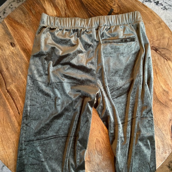 Green Velvet Pants Gap - Picture 3 of 4